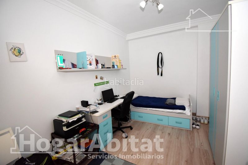 Piso reformado, exterior y amplio con 4 dormitorios en primado reig en Valencia - Imagen 29