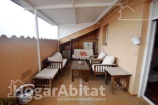 Àtic  Calle carinyena. Precioso ático duplex con garaje, trastero  y 4 terrazas en el c