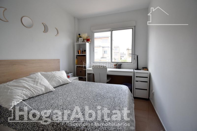 Foto ed149967-b238-4ec3-b60d-f0a1b5dbb208. Casa adossada amb aparcament a Bellreguard