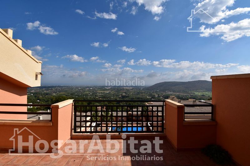 Foto dd5091e4-1d47-4b81-bb94-75d9ff29f417. Àtic amb calefacció aparcament piscina a Pedreguer
