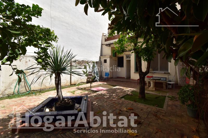 Foto 5218f7b4-f741-4eda-972f-6ea37d803125. Casa a Plaza Elíptica - República Argentina Gandia