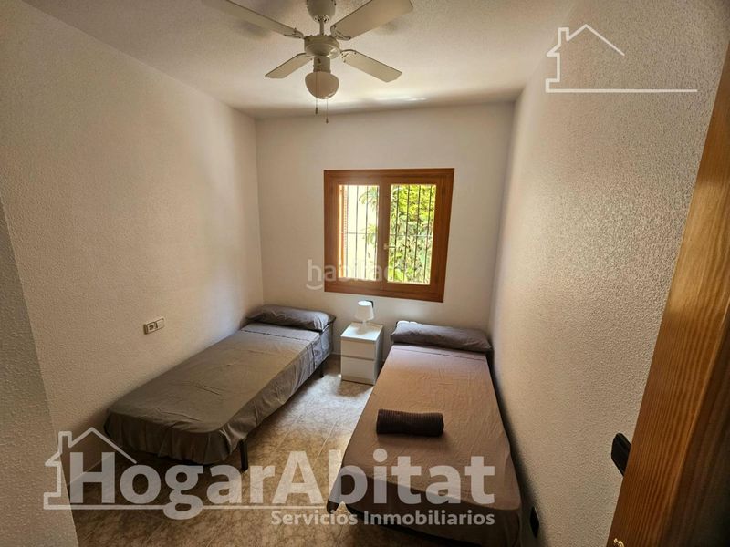Foto ba9ff31d-d1dc-49dc-a418-c9d174cab2f6. Casa adossada amb aparcament piscina a Playa Flamenca Orihuela