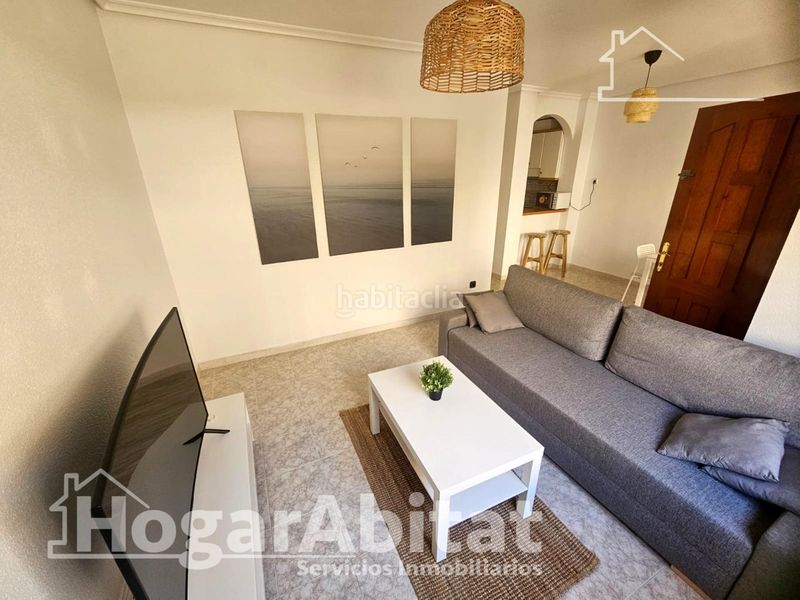 Foto cb0bc0c4-faf9-42cb-85de-3dfbb758cb67. Casa adossada amb aparcament piscina a Playa Flamenca Orihuela