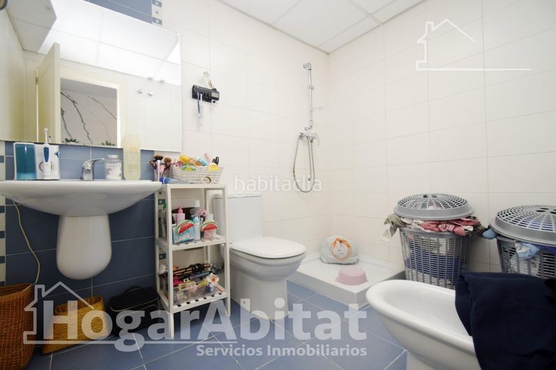 Foto af40392d-d716-4789-9bcd-6b143e2819f6. Pis amb calefacció piscina a Nou Benicalap Valencia