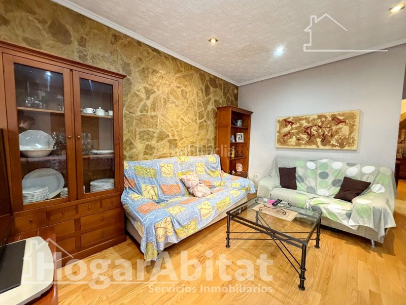 Foto 4750628a-dbe8-473d-aaaa-9659423b6650. Casa amb calefacció aparcament a El Alborgí Paterna