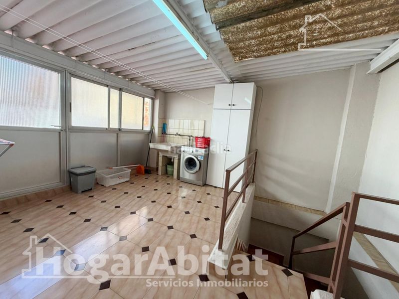Foto 6a104c7b-1772-45e3-83e1-48981a29be0f. Casa amb calefacció aparcament a El Alborgí Paterna