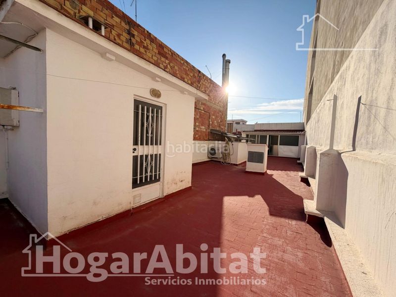 Foto 899ab9c8-2a05-4a12-af4e-88297866490e. Casa amb calefacció aparcament a El Alborgí Paterna