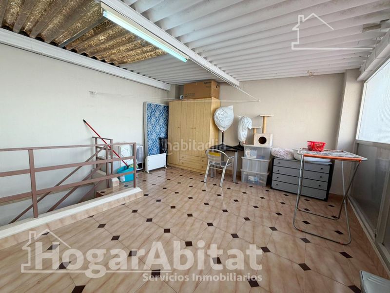 Foto d07780f6-6932-46d0-95c2-030f7328c7b2. Casa amb calefacció aparcament a El Alborgí Paterna