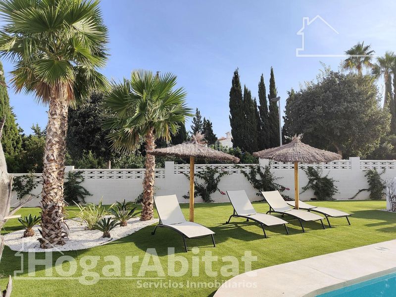 Foto 649f925e-38ae-46a6-8909-8e190a06cb42. Àtic amb calefacció piscina a El Montgó Dénia