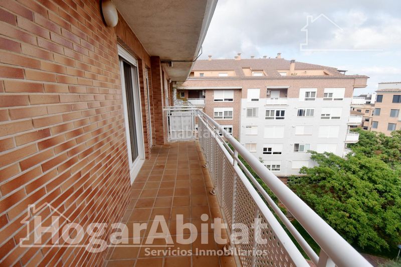 Foto afdbab2d-741a-4bc8-953b-f41126063220. Àtic amb aparcament a Cariñena - Carinyena Villarreal / Vila - real