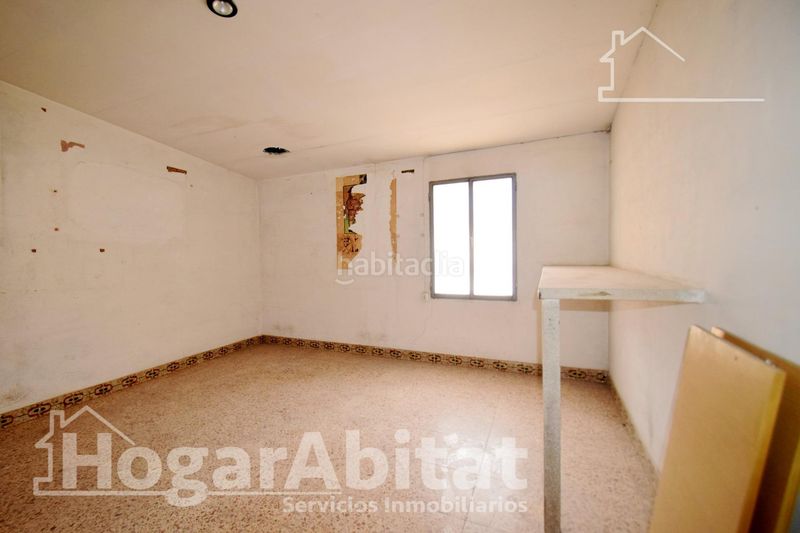 Foto 71a742b8-a479-4afd-8c0f-b86c4a3ebdfd. Casa amb aparcament a Moncada