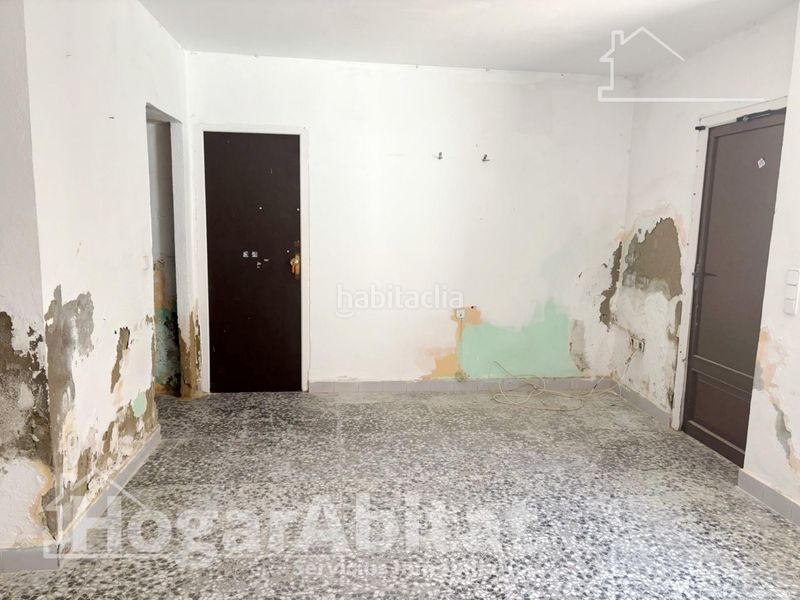 Foto d4e67e09-985b-4b7d-81a2-c550e376bb71. Casa amb aparcament a Moncada