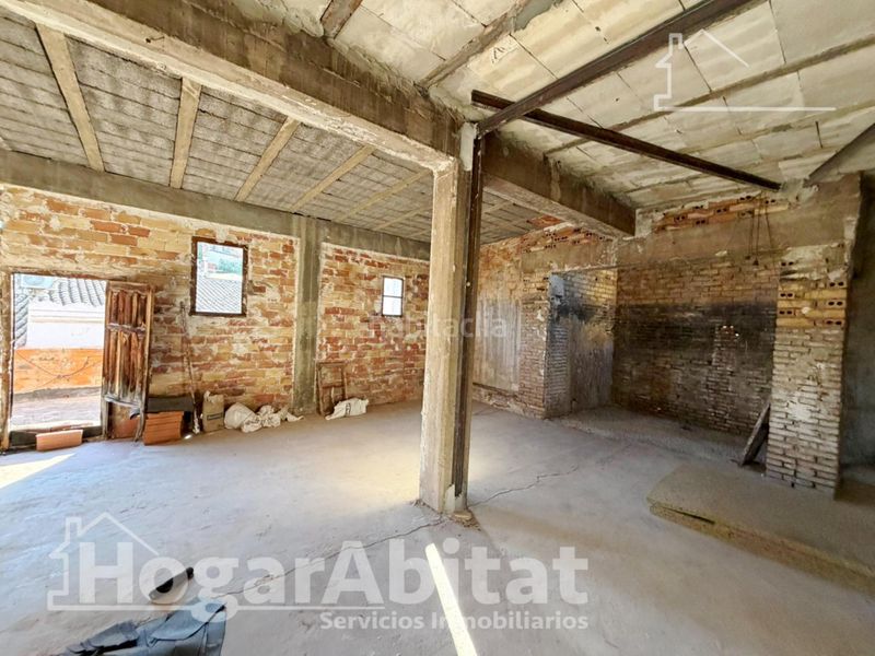 Foto fa789635-7a44-43bc-b51b-135134c677ec. Casa a Centro-El Castillo Sagunt