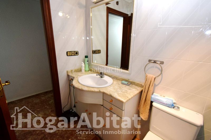 Foto 9b23a8f7-1d8f-44c5-a015-a37754412906. Casa amb calefacció aparcament a Catarroja