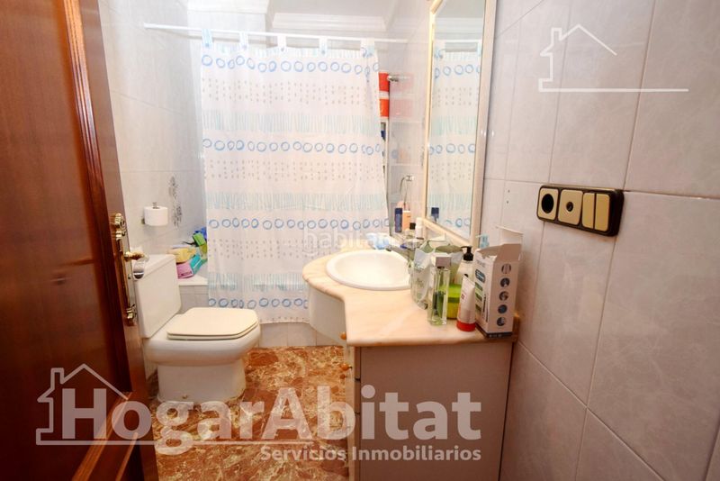 Foto af848160-60b6-4cc8-9c95-c4a6aee9bb7d. Casa amb calefacció aparcament a Catarroja