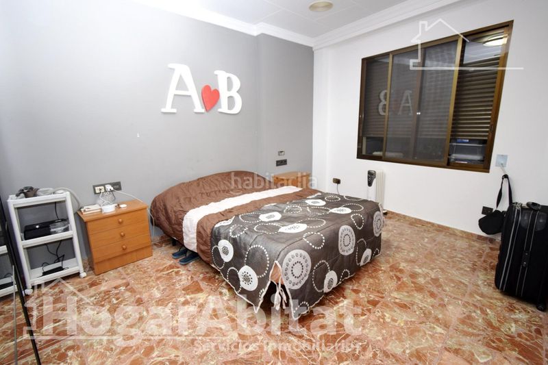 Foto cf455fc5-eead-461e-8fee-1f9089bcebf8. Casa amb calefacció aparcament a Catarroja