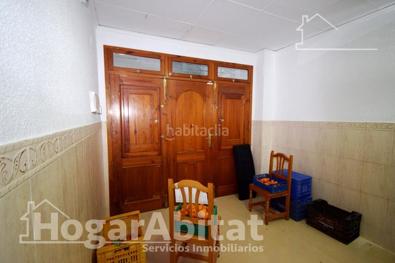 Foto cf51c1ae-2522-48e3-a2ed-e6b4e3d113a4. Casa amb calefacció aparcament a Catarroja