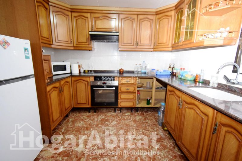 Foto d48052d5-67b0-4341-b705-e5af45e02a64. Casa amb calefacció aparcament a Catarroja
