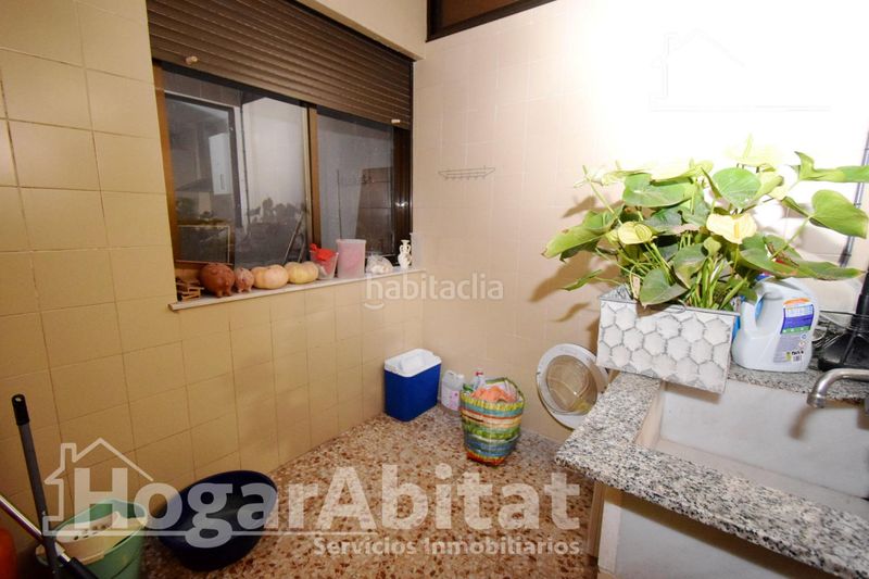 Foto fad53458-002d-450a-9ba3-4d51ec134e8e. Casa amb calefacció aparcament a Catarroja