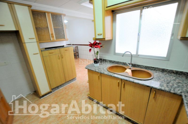 Foto d4efebdb-575b-4e43-a8a3-bbeadc401268. Pis amb calefacció aparcament a Aldaia