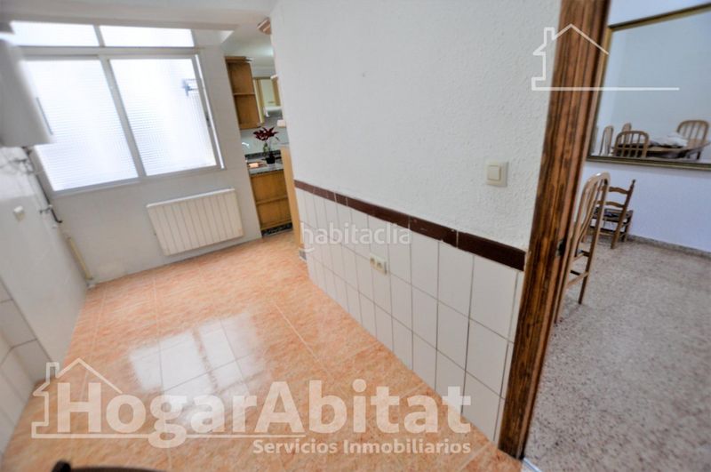 Foto d4f4ed85-dec7-42b5-a392-863526c34804. Pis amb calefacció aparcament a Aldaia