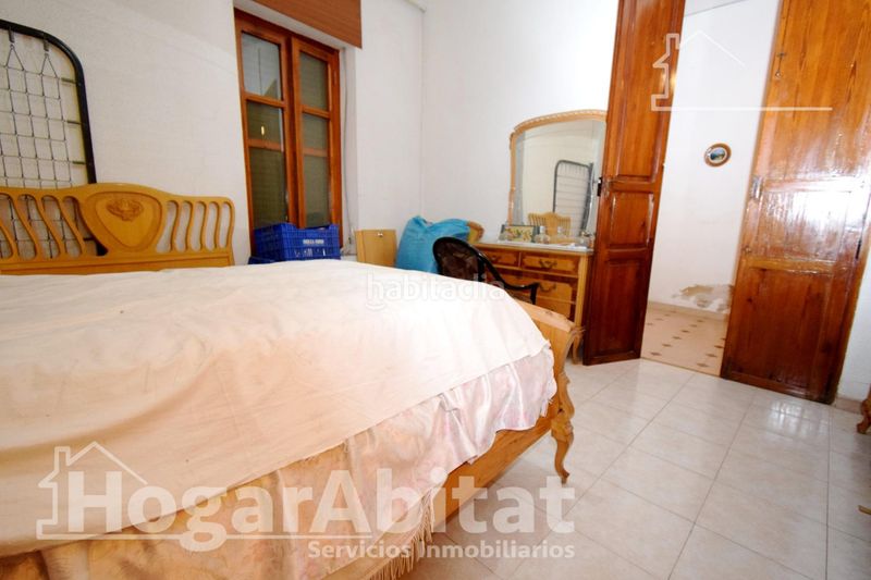 Foto 1e53aba0-5f6b-4a6f-9ba6-06534aab04ae. Casa amb aparcament a Monserrat