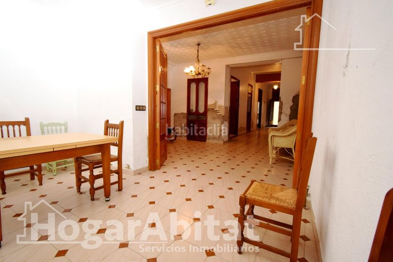 Foto 4c7940a6-30c6-417b-99ed-ca8875a1a62a. Casa amb aparcament a Monserrat
