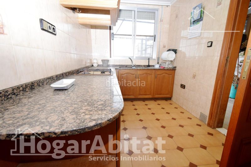 Foto 9a58be34-d993-4c84-b30b-ca9ddb42a8ea. Casa amb aparcament a Monserrat