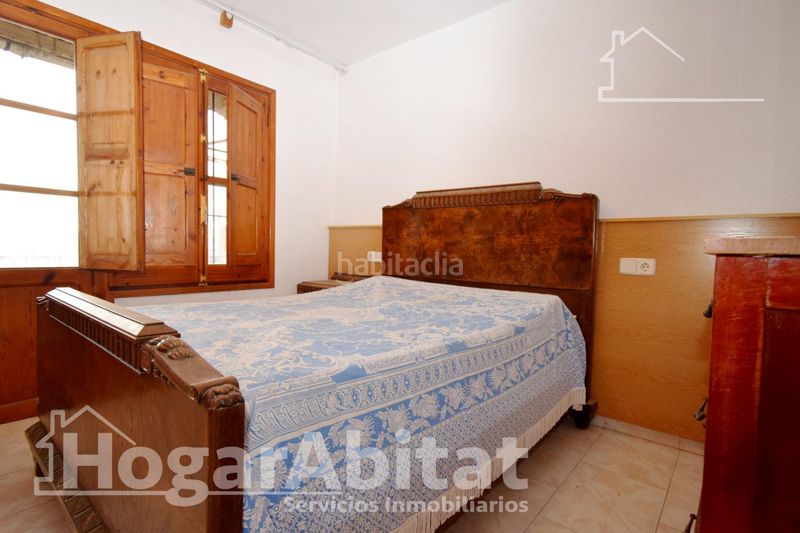 Foto e813ab81-5680-430e-82c2-66cb001bf4a9. Casa amb aparcament a Monserrat