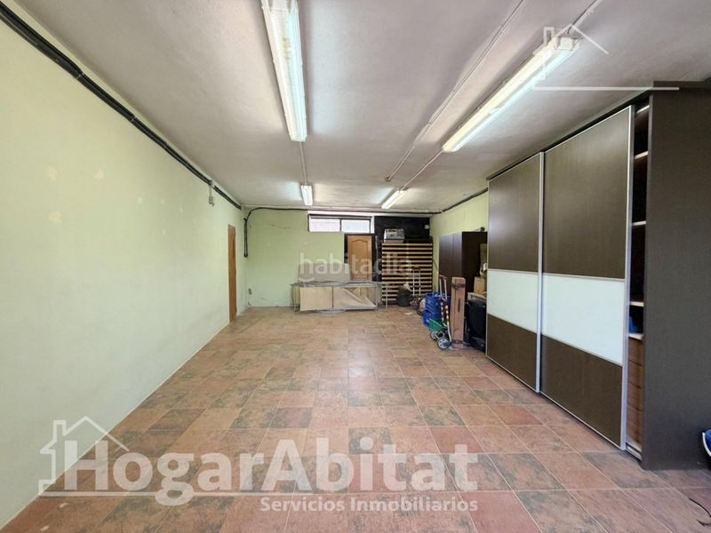 Foto 5ea27468-2721-4e58-af40-9017a49adba8. Chalet  con piscina, garaje, terraza y barbacoa en Vilamarxant