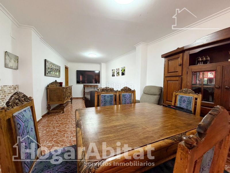 Foto 6ef830f1-9d79-4879-a494-9949679601c6. Chalet  con piscina, garaje, terraza y barbacoa en Vilamarxant