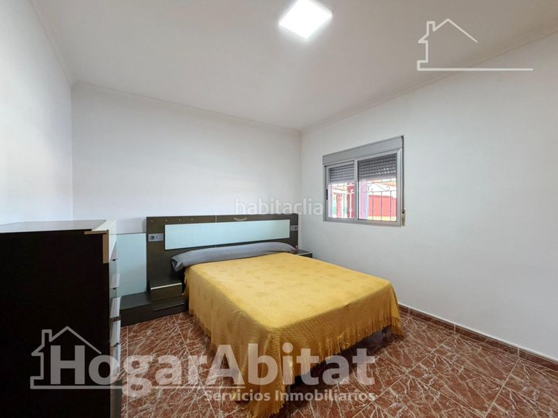 Foto f03a7ee4-463e-4f77-9eb0-b96065169003. Chalet  con piscina, garaje, terraza y barbacoa en Vilamarxant