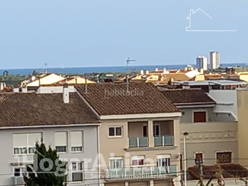 Foto c0c64fd6-3c42-45b2-a930-0bef439642f0. Pis a Puçol ciudad Puçol