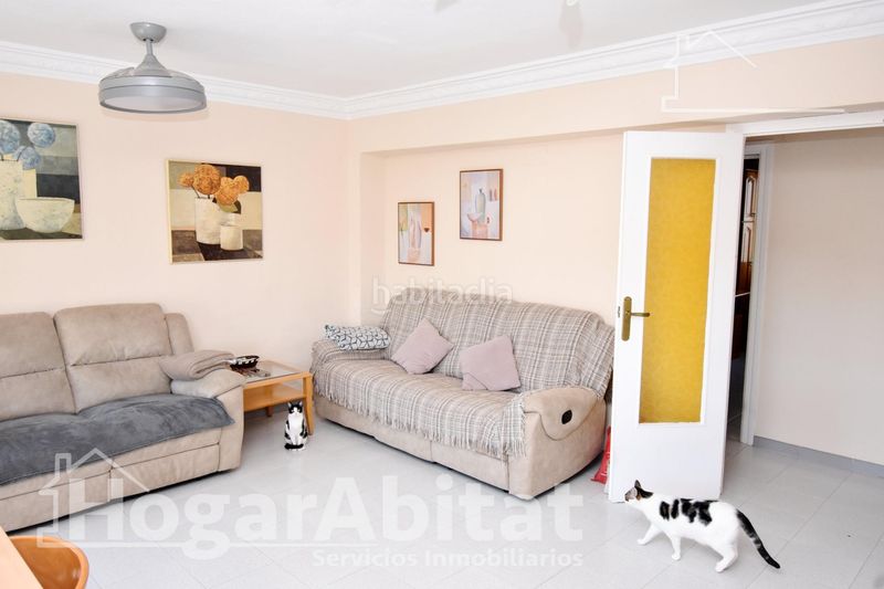 Foto 4d3ac55e-5e1d-4c48-a1c6-2ffc297f6a8e. Pis a La Vila Alzira