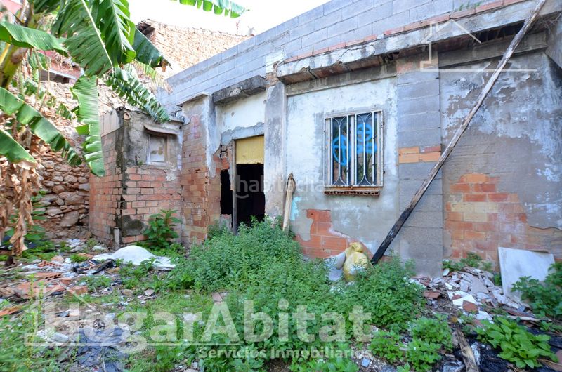 Foto 9d51e09f-7a96-4b3e-a944-14b03a2097e8. Casa a Tavernes de la Valldigna
