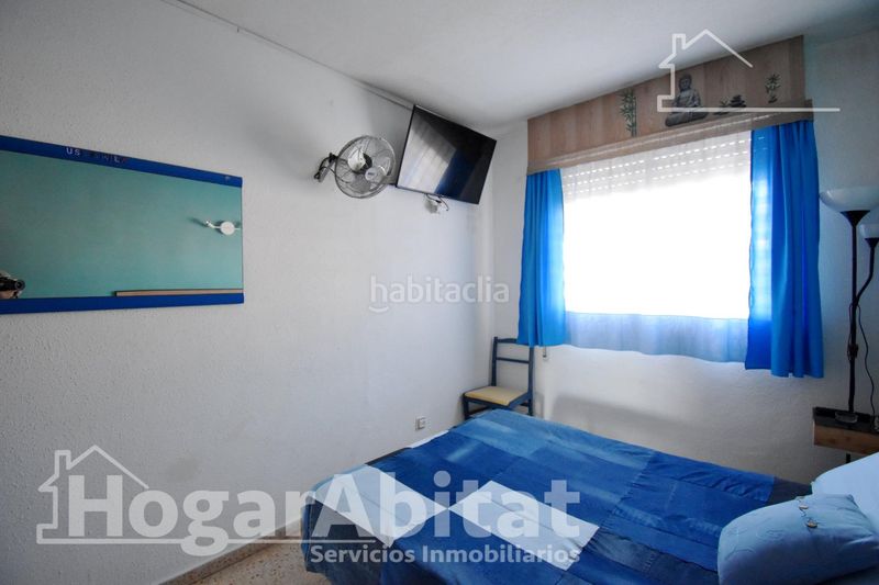 Foto bca5686c-618f-4420-a42e-4f72c77068c7. Pis amb piscina a Bellreguard