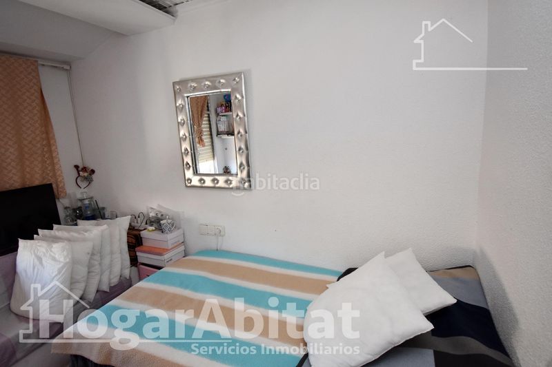 Foto 75a60703-39e9-469b-becb-e3da93433f5a. Pis a Sueca Sueca