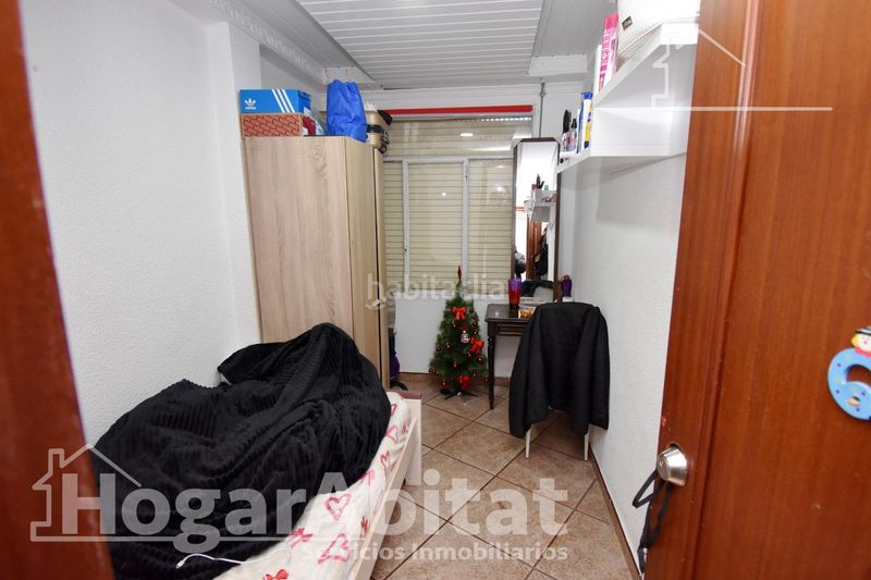 Foto 886ed9cb-aabc-441a-90a8-040dc33682dd. Pis a Sueca Sueca
