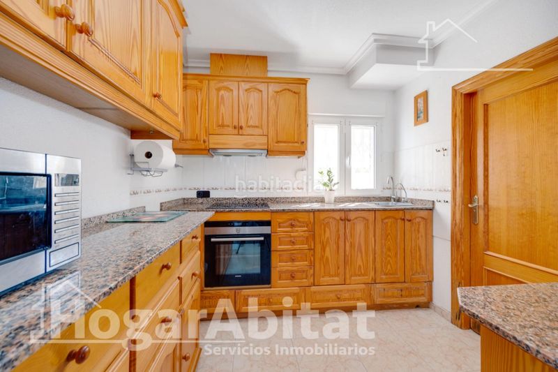 Foto 0ea00c4a-3cd0-4100-967f-544444baab1d. Chalet with parking pool in Playa Flamenca Orihuela