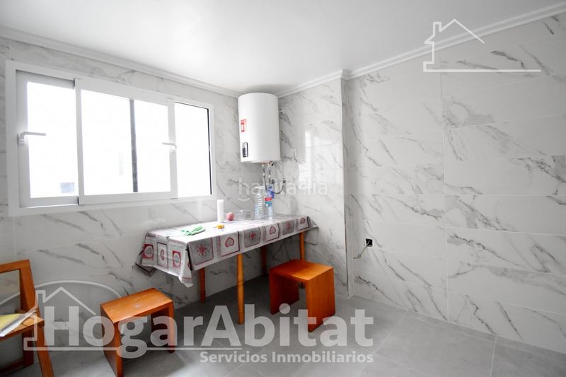 Foto be743ed5-2839-49ad-b33b-a3acaf119d6a. Pis a Corea Gandia
