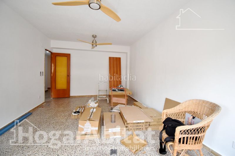 Foto ce6e2e78-db70-4ee7-b13f-a5db473513fe. Pis a Corea Gandia