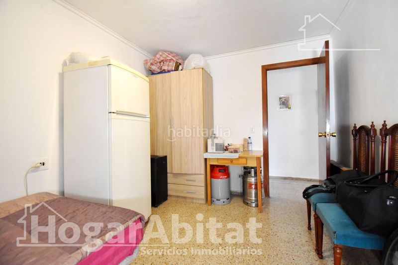 Foto 2364bb68-af97-4a39-bf62-f87cd1543922. Pis a Corea Gandia
