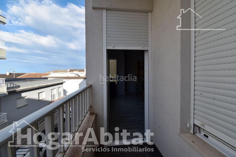 Foto e9a4f277-b4d4-4e03-8db9-a08188d585a5. Pis a Almoines