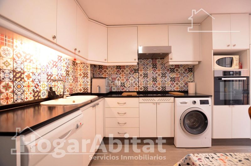 Foto 42330b36-6d82-4460-9fd1-5b8882269f45. Casa adossada amb aparcament piscina a Racó Cullera