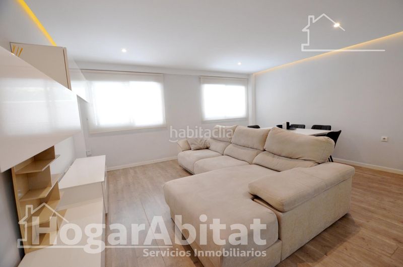 Foto eb840e7a-221b-4924-9bb5-c4c584f7b6b1. Pis amb aparcament a San Blas Alicante