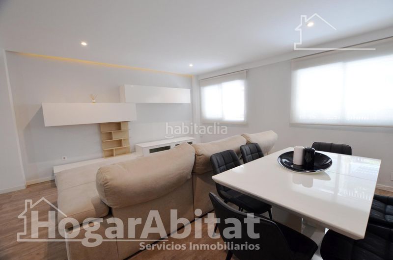 Foto fa64b12b-9b45-4005-aa96-e864fcbfb5d2. Pis amb aparcament a San Blas Alicante