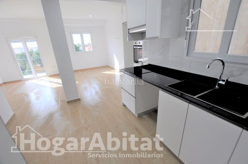 Foto 4ac8caf3-8445-40e5-a91d-d47e0b838087. Pis a Nou Moles Valencia