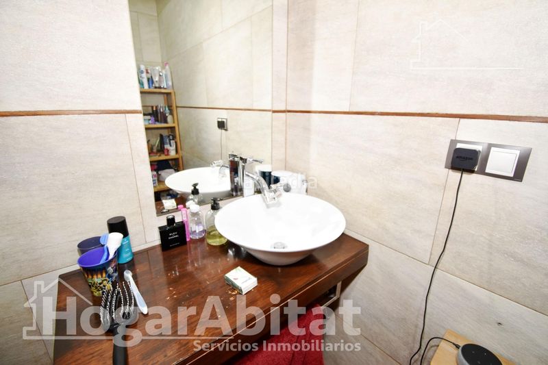 Foto 1ad332e9-fa8f-4c8c-8ad8-9ad7391521c0. Casa adossada amb calefacció aparcament a Centro Chiva