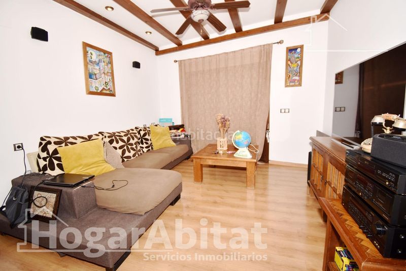 Foto 682b08a9-8fcd-44dd-8bee-d5484824339f. Casa adossada amb calefacció aparcament a Centro Chiva