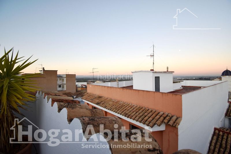 Foto c181f693-b75e-463a-b32a-f090bb6d1704. Casa adossada amb calefacció aparcament a Centro Chiva